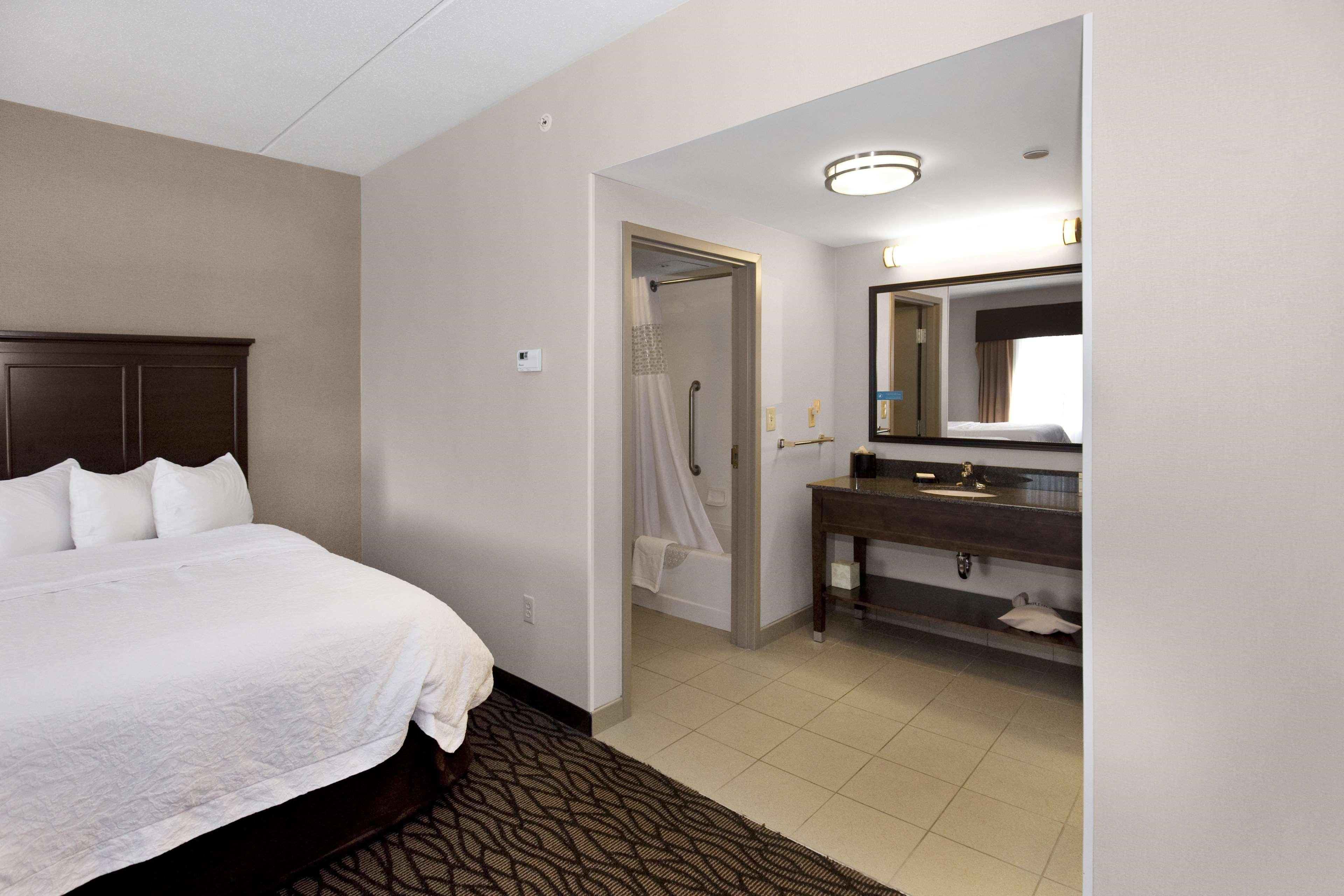 Hampton Inn Butler Eksteriør bilde