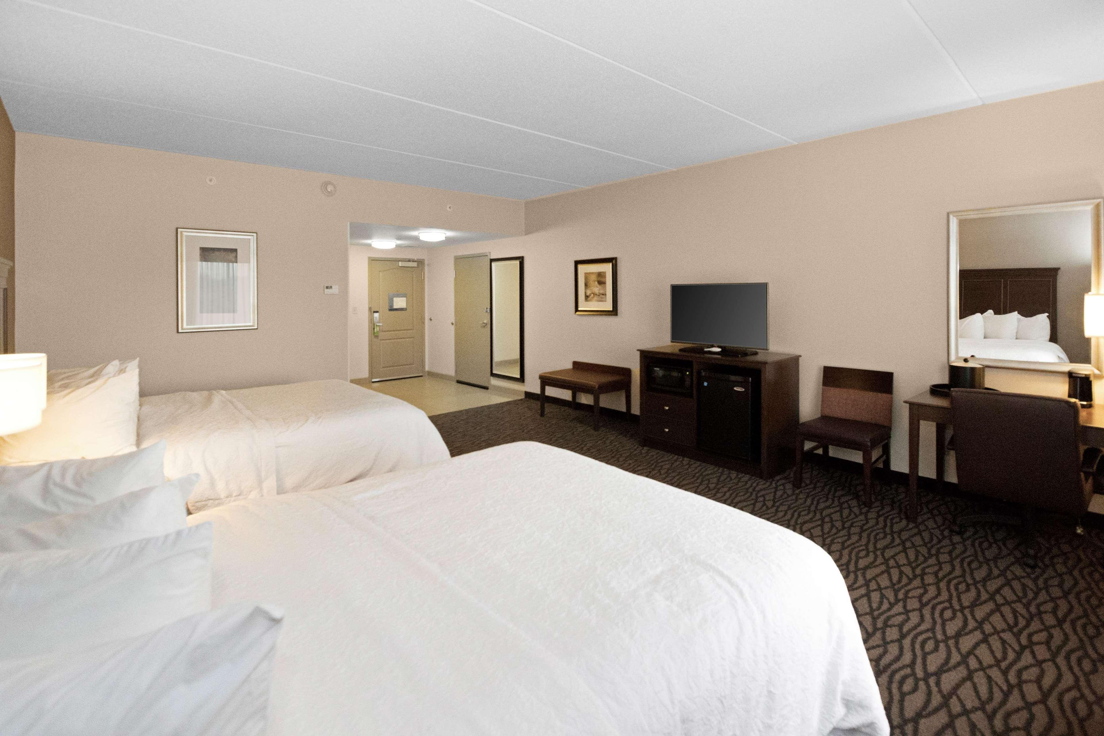 Hampton Inn Butler Eksteriør bilde