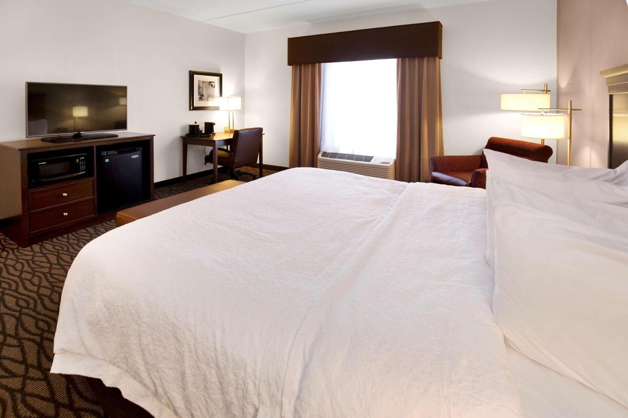 Hampton Inn Butler Eksteriør bilde